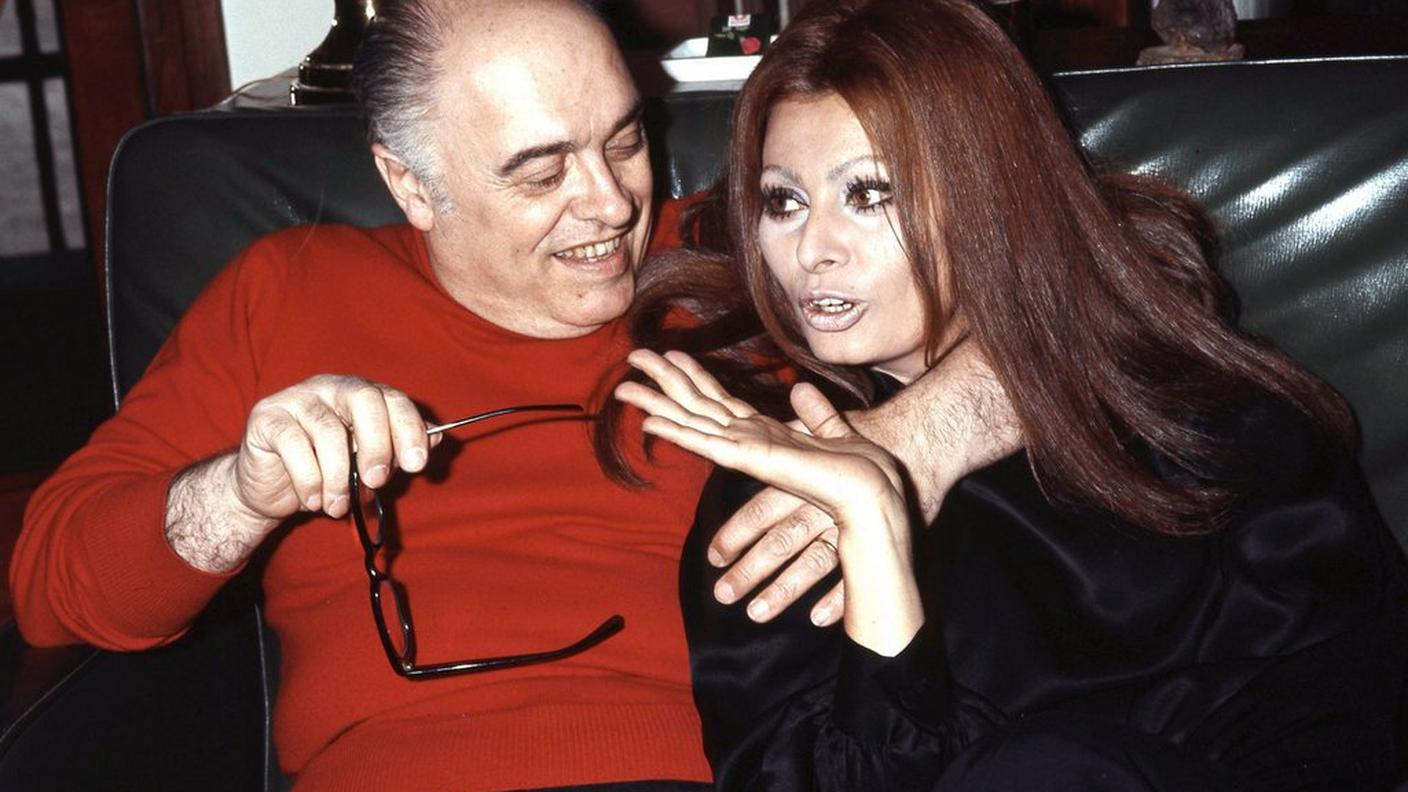Con il marito Carlo Ponti agli inizi degli anni Sessanta