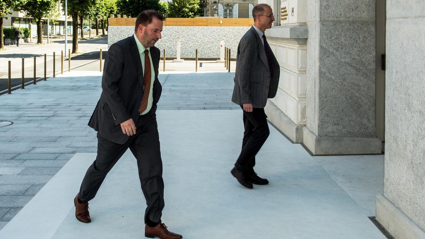 Hainard con il suo avvocato Ivan Zander