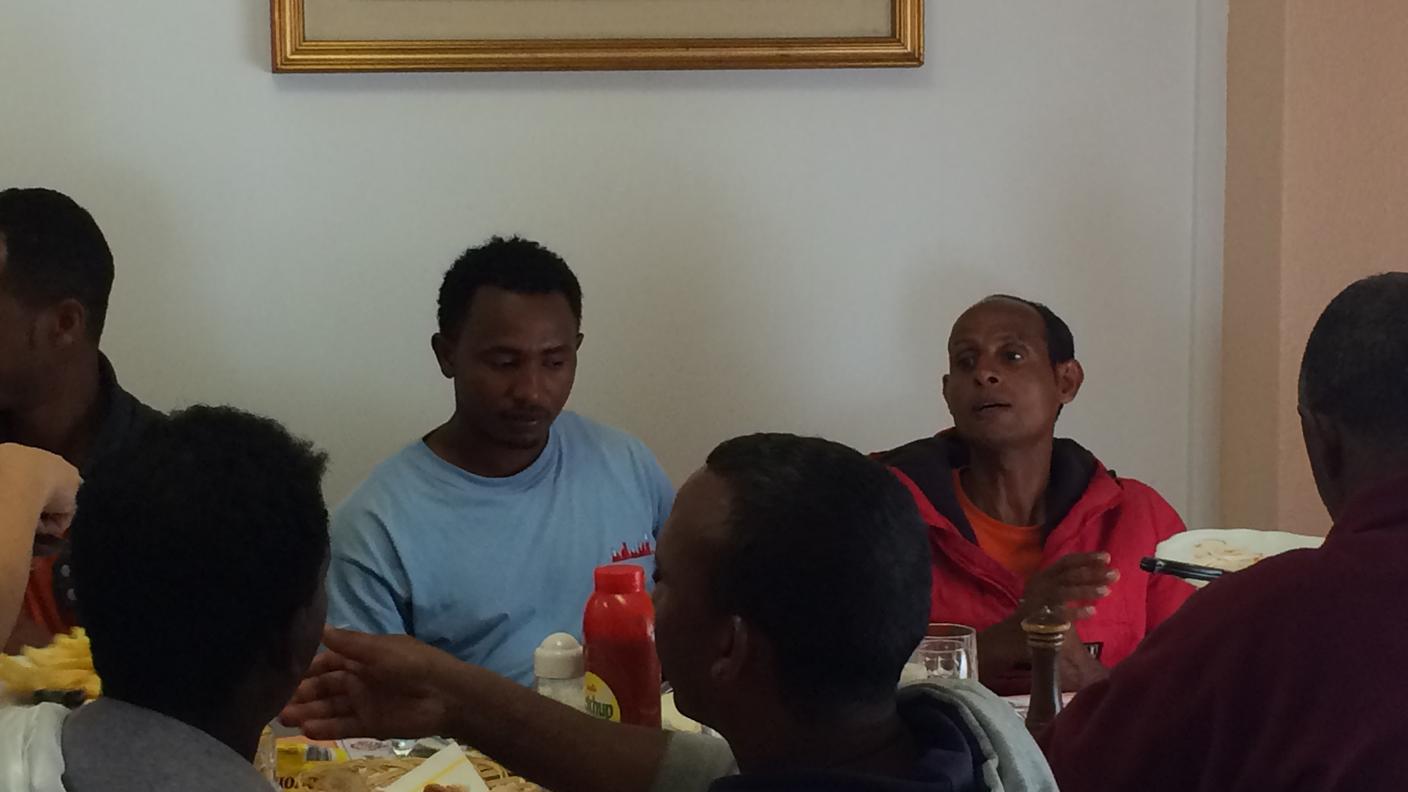 Un momento del pranzo al ristorante