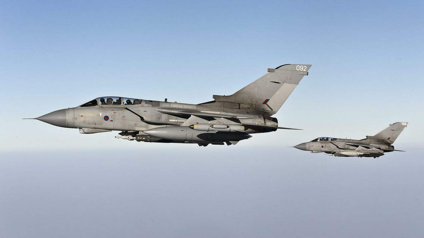 Due caccia Tornado dell'aviazione britannica
