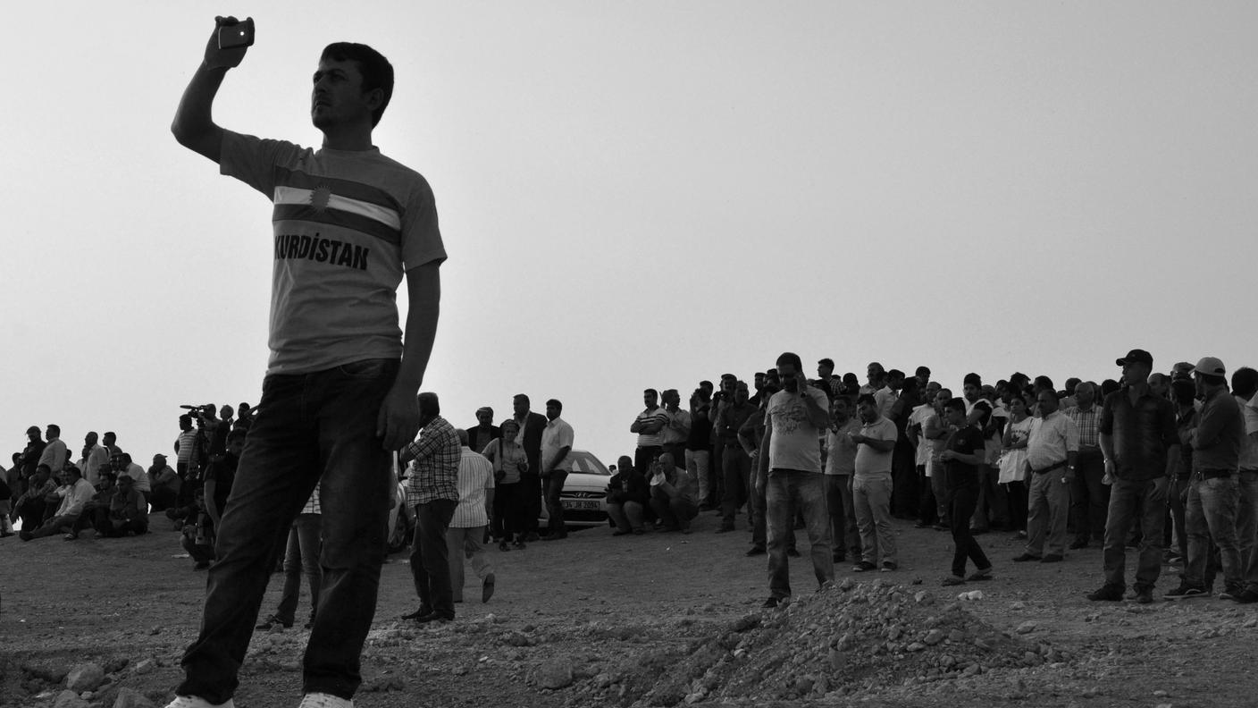 Guardando la guerra in Siria dalla Turchia