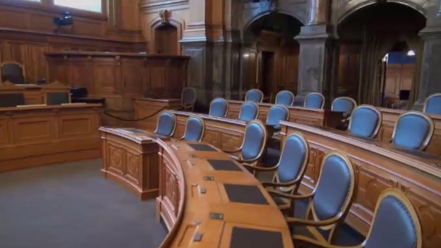 sala parlamento.JPG