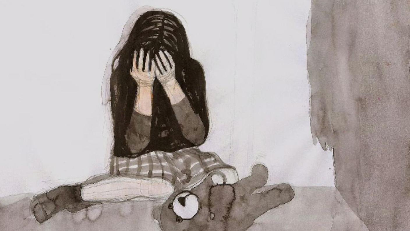 processo pedofilo disegno bambina.JPG