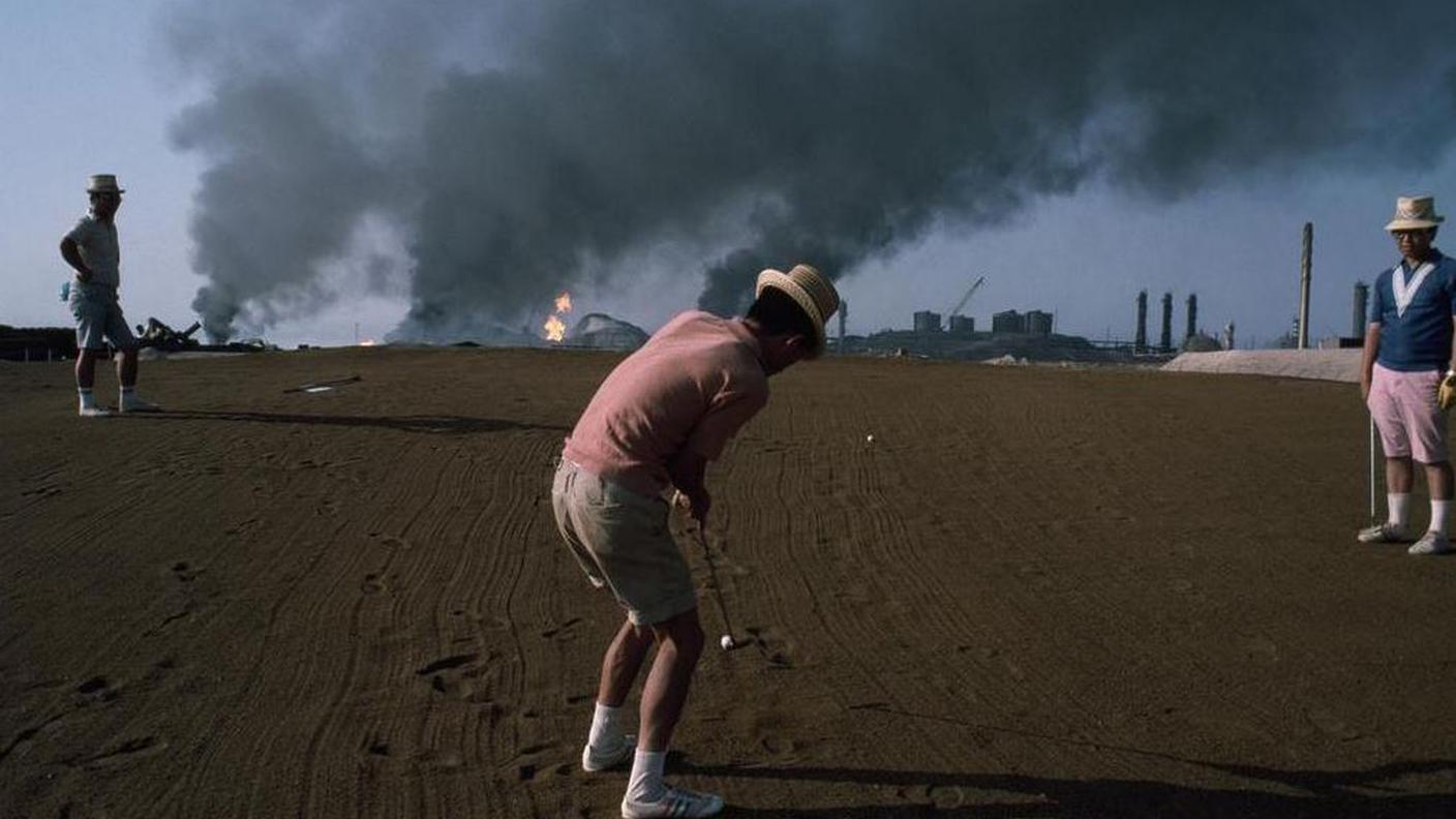 Burri non si è occupato solo di fotografia in bianco e nero