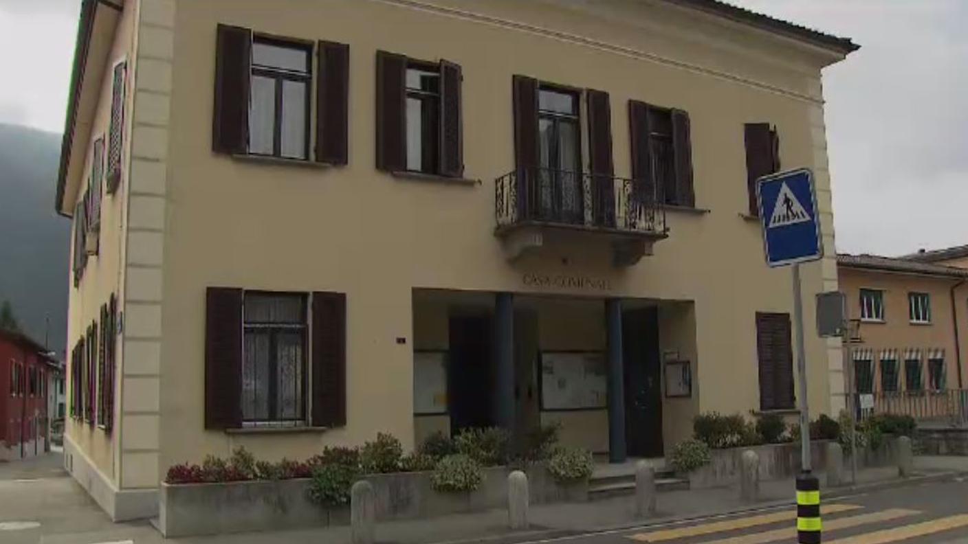 casa comunale maroggia.JPG