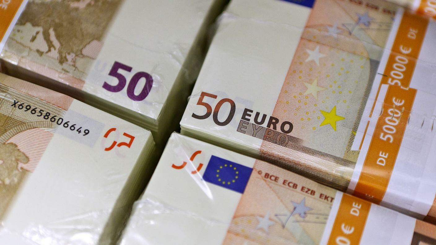 L'uomo aveva con se 2'282 banconote da 50 euro