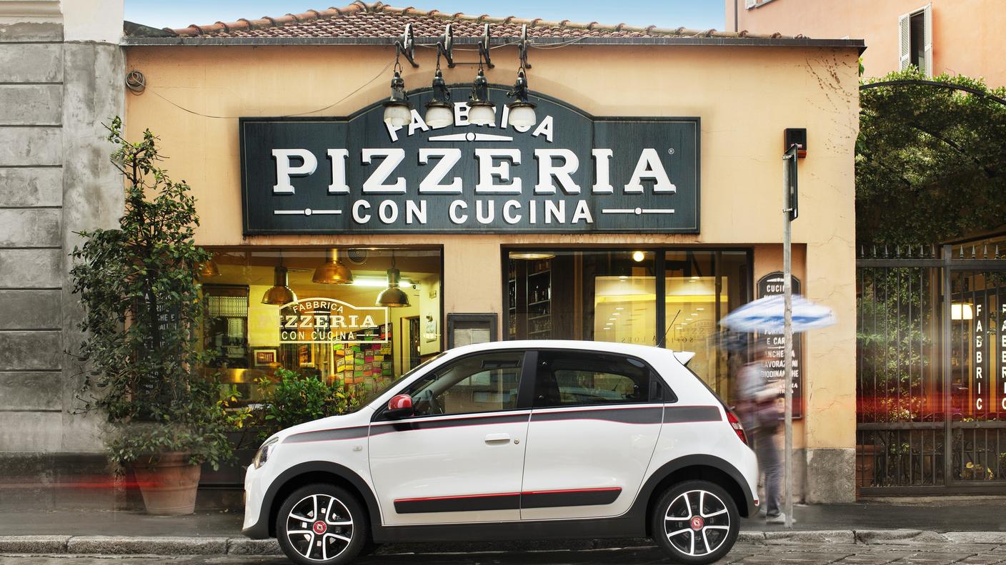 La carrozeria cinque porte è una bella novità della Twingo 2014