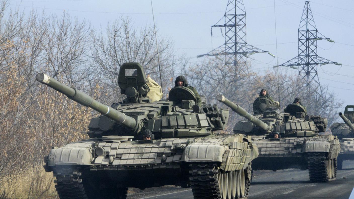 Carri armati in direzione di Donetsk