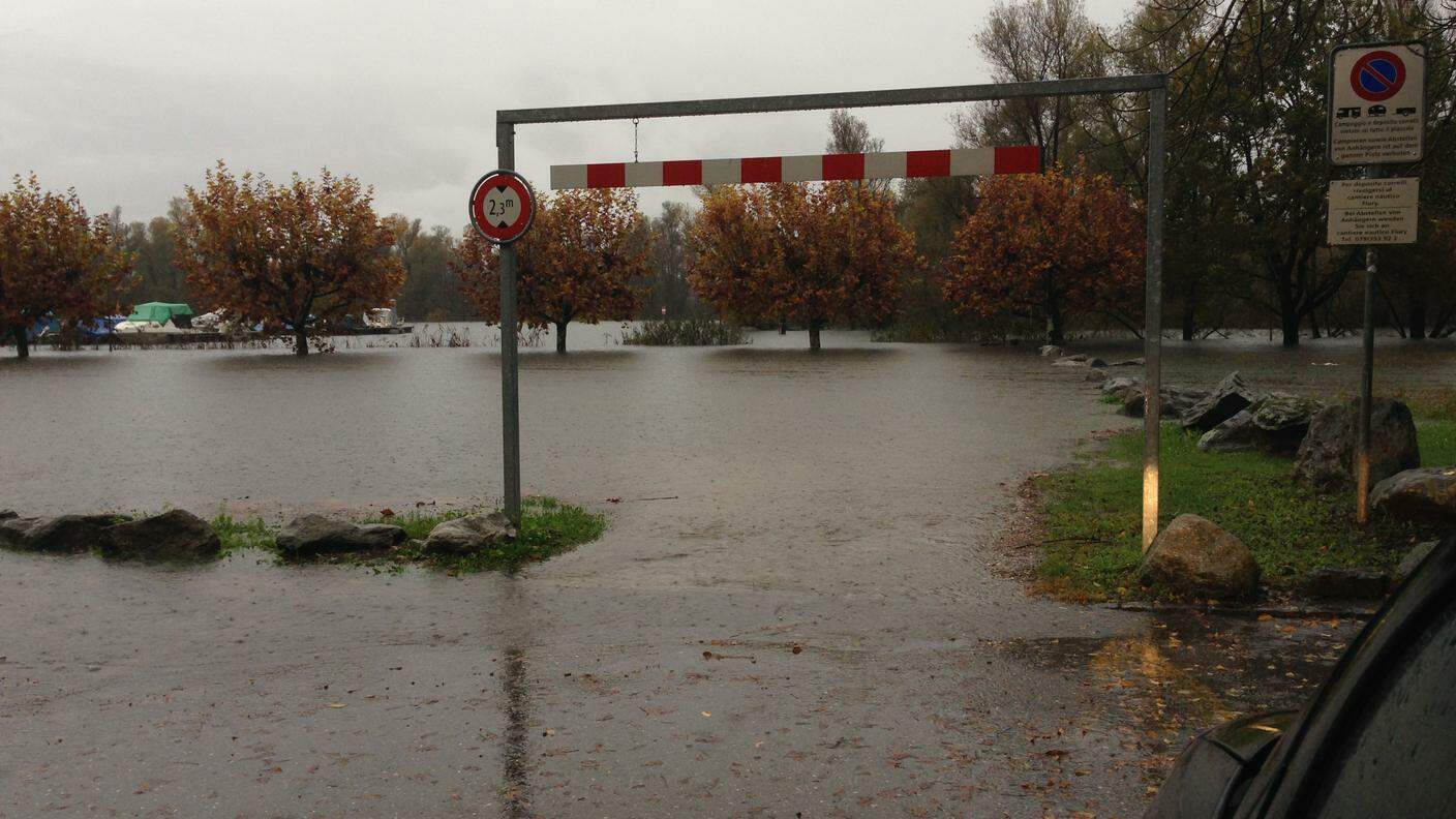 Vaste aree già inondate a Magadino