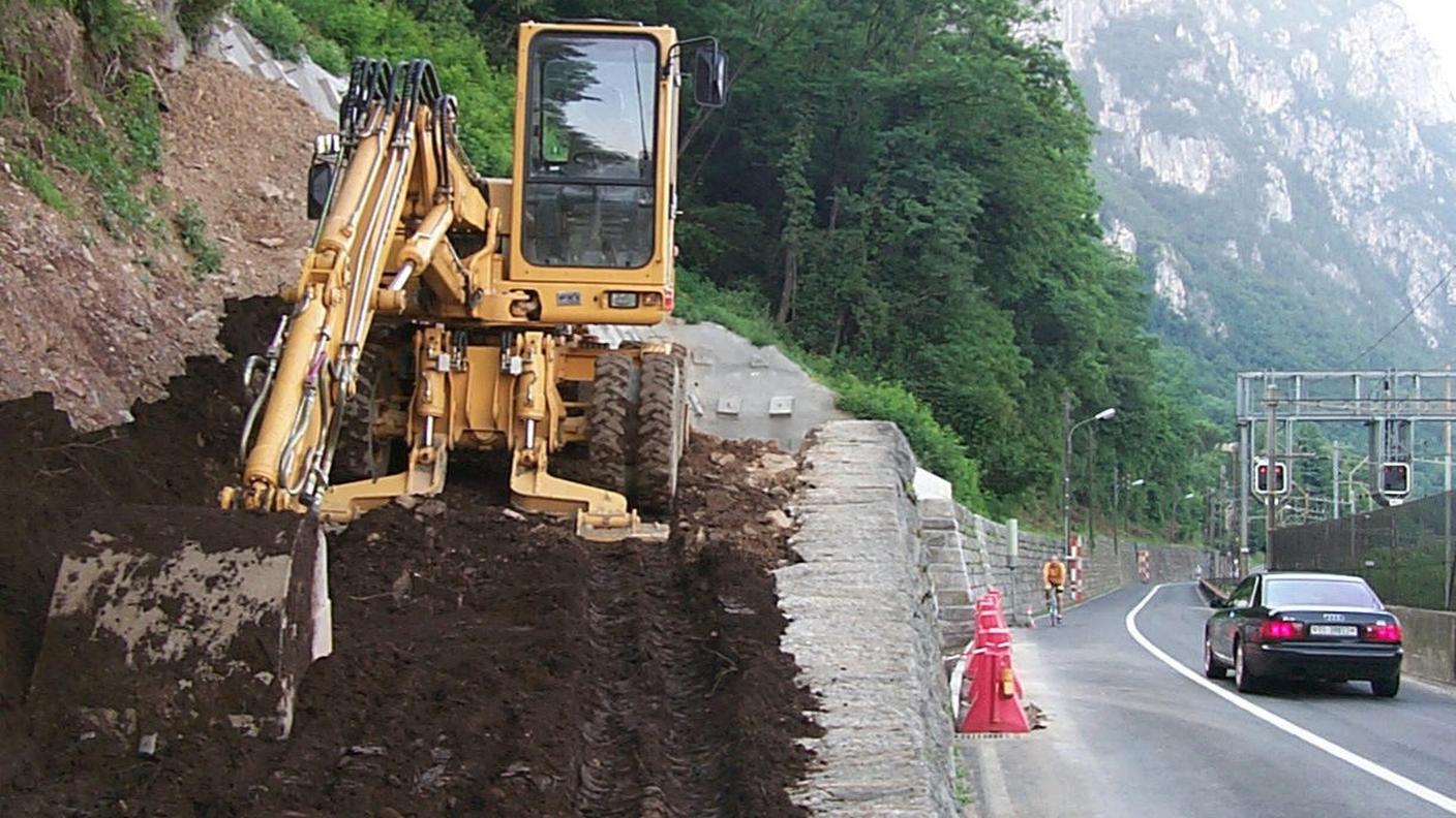 La cantonale tra Melide e Paradiso