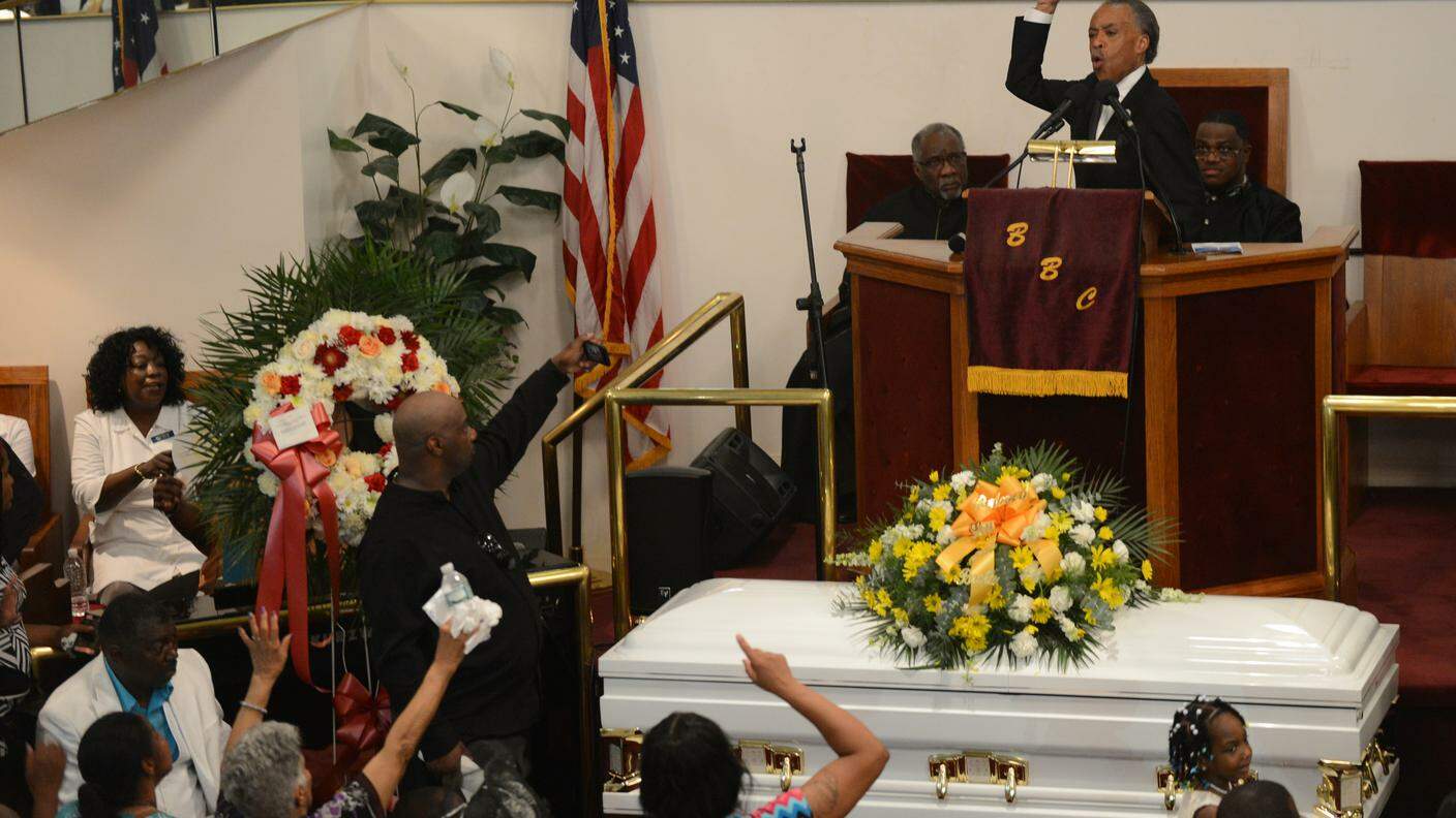 Una foto d'archivio dei funerali di Eric Garner, nel luglio scorso
