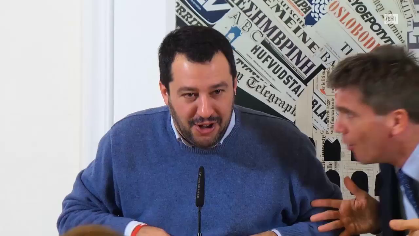 20141210_salvini_foto1_cravatta.mp4