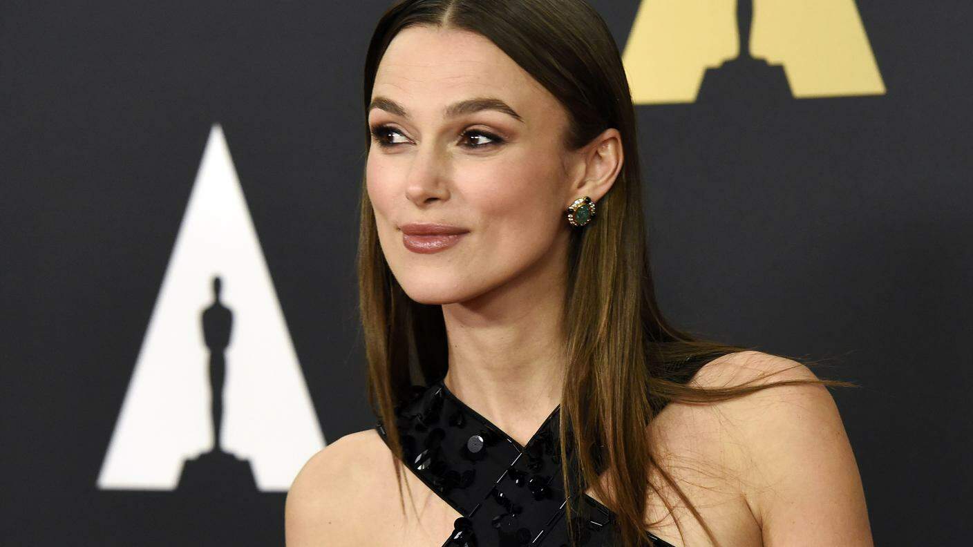 La Knightley all'Academy of Motion Picture Arts and Sciences Governors Awards