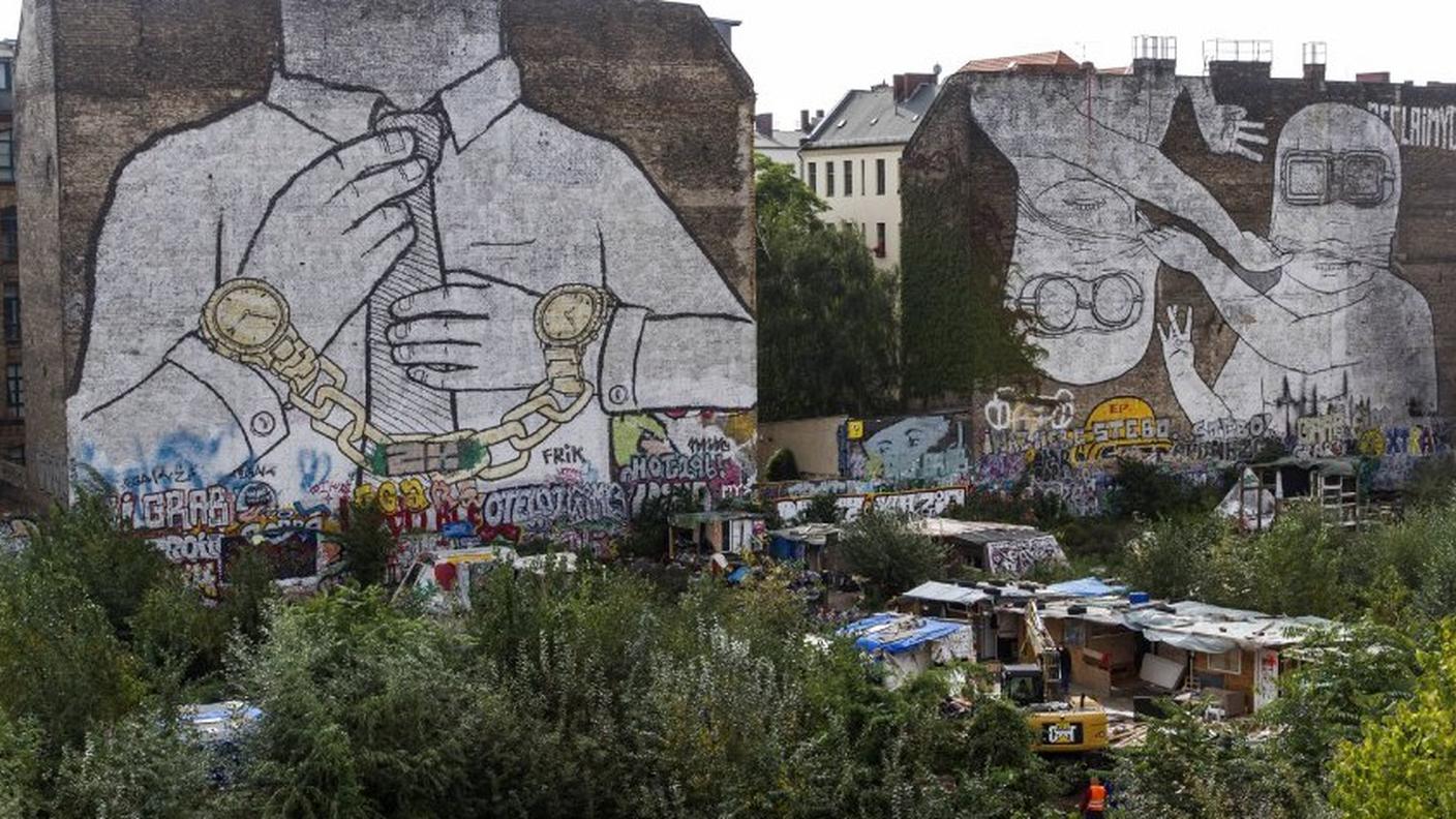 Il murales era diventato uno dei simboli di Berlino