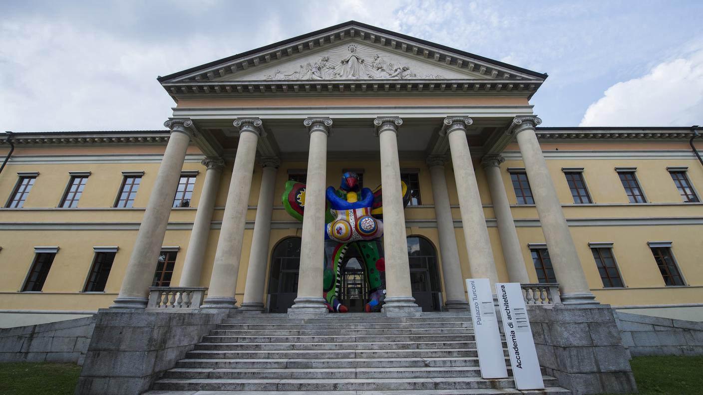L'idea è di trasformare il cortile interno in una biblioteca