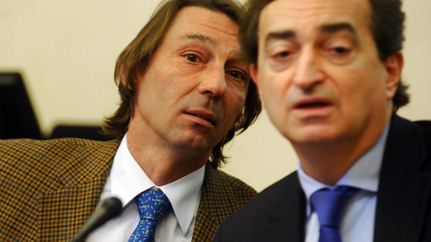 Il capodicastero finanze Michele Foletti ed il sindaco di Lugano Marco Borradori alla presentazione dei dati del preventivo 2015 
