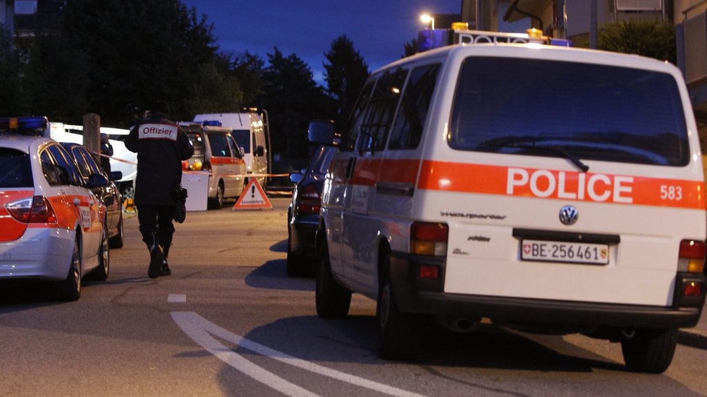 Nonostante le ricerche, nessuna traccia del rapinatore e del suo complice