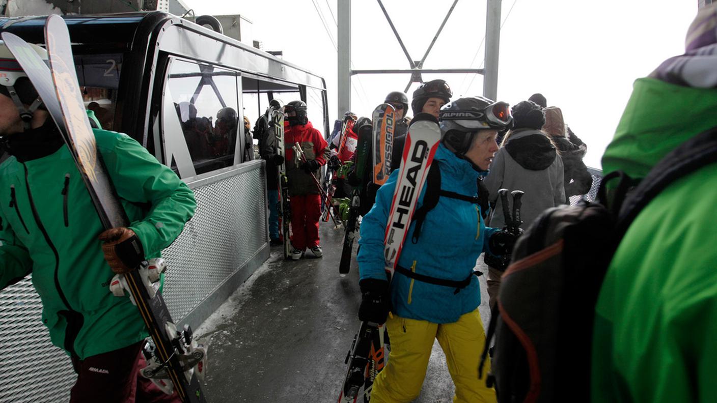 Gli abitanti di Laax sono pregati di rinunciare a sciare per mancanza di neve