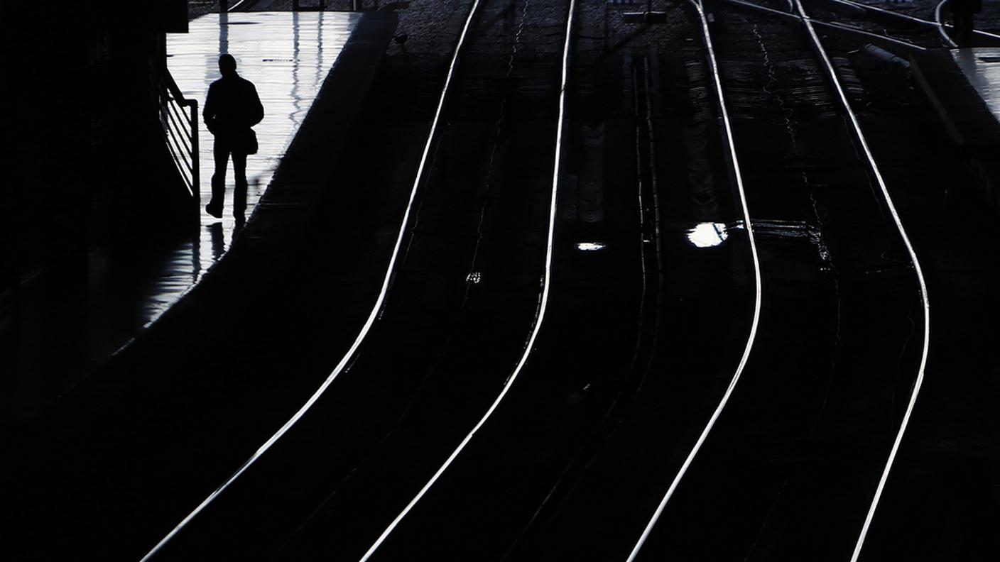 Treni fermi
