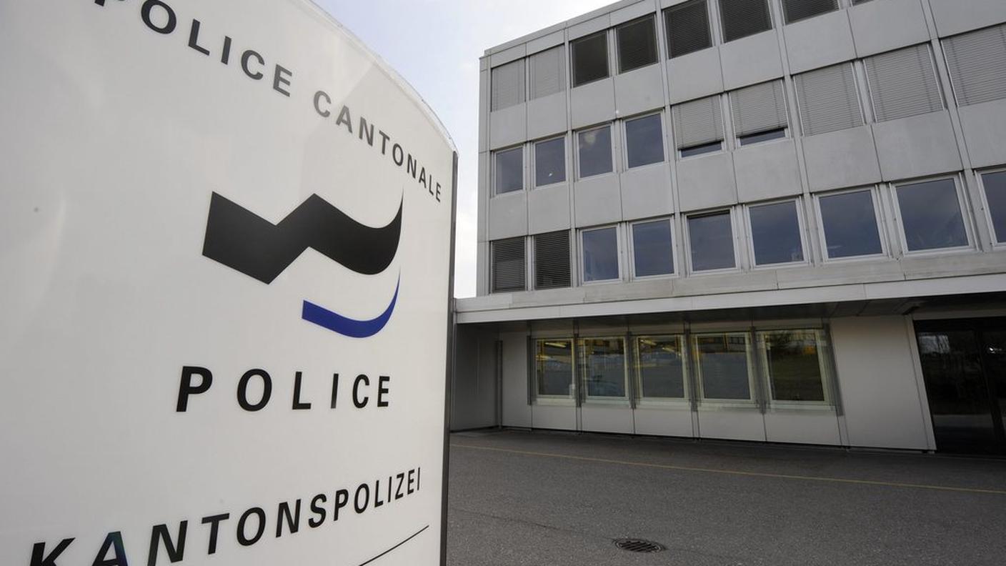 La polizia cantonale friburghese sta indagando sulla rapina di Marly