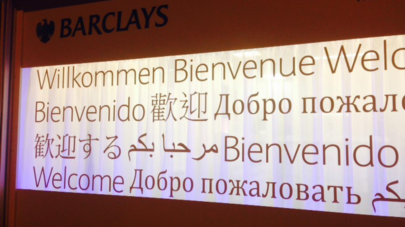 Il gruppo Barclays dà il benvenuto ad un convegno