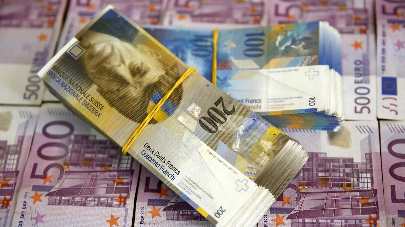 Il franco era già in fase di rafforzamento sull'euro nel 2014