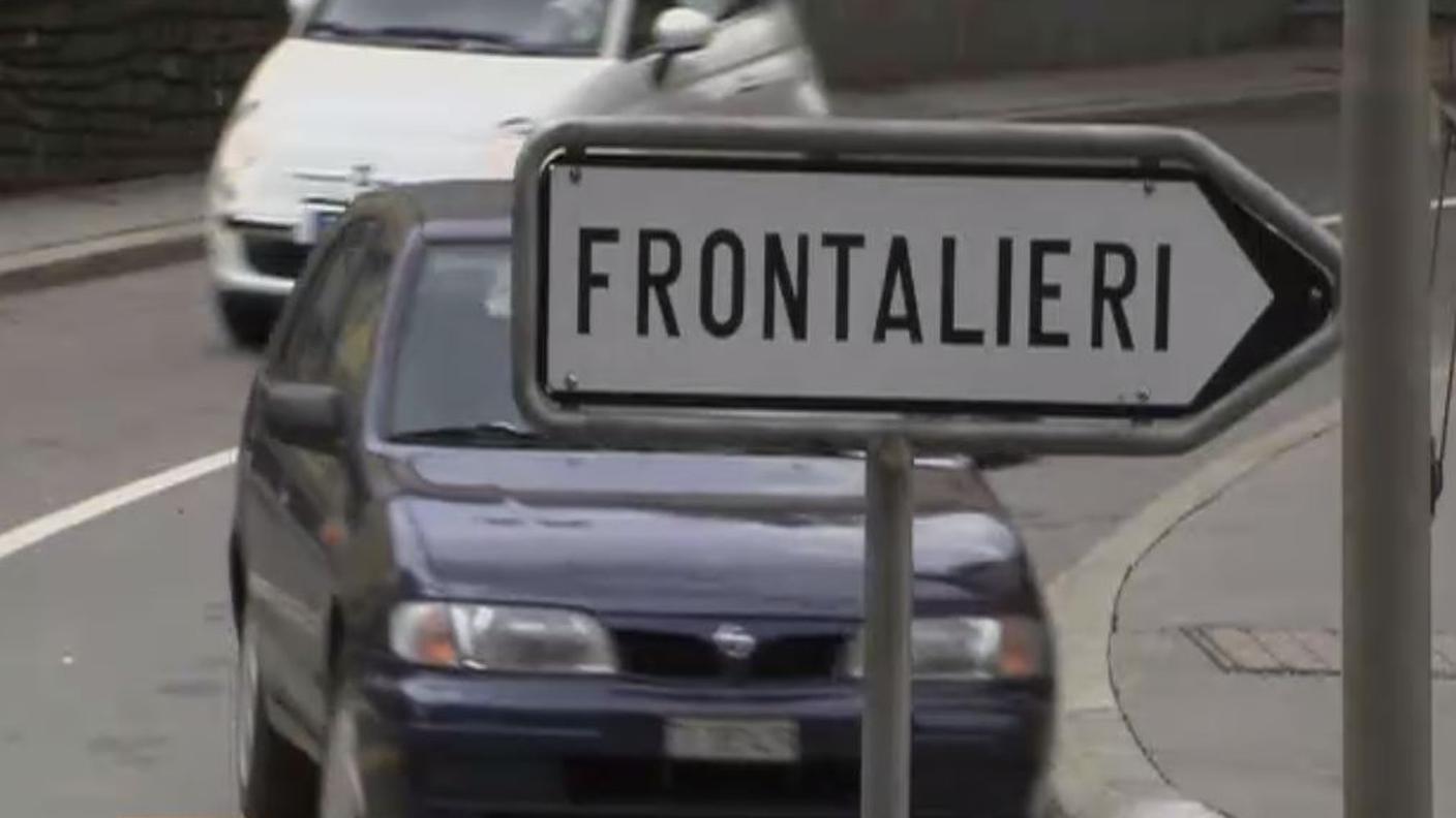 frontalieri cartello.JPG