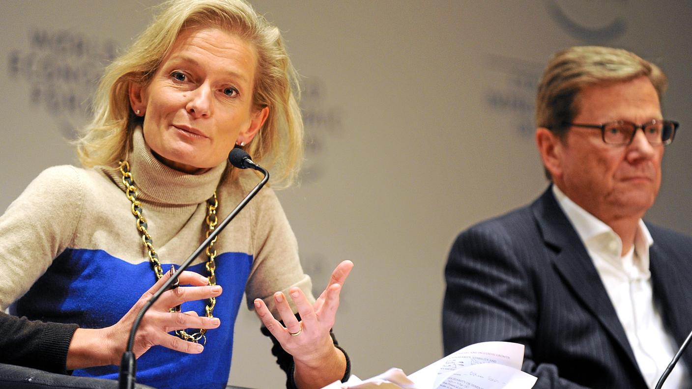 La signora Beddoes al WEF di Davos nel 2013 con il ministro tedesco Westerwelle