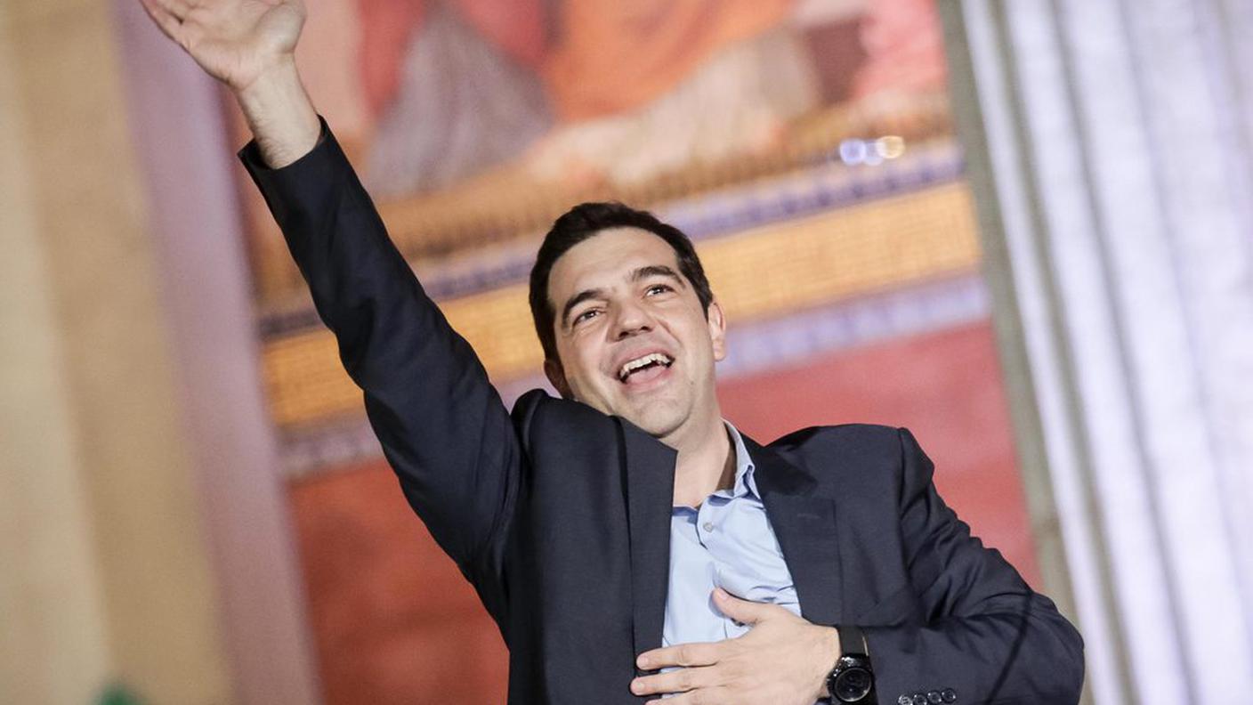 Il leader di Syriza, trionfante, premerà ora come premier per una rinegoziazione del debito greco