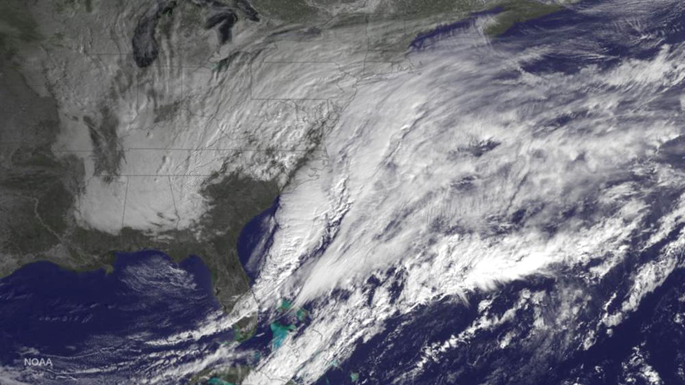 Un'immagine satellitare mostra la tempesta che si sta abbattendo sulla Grande Mela