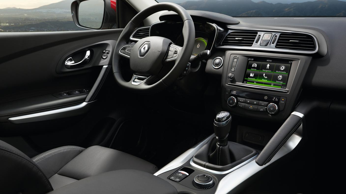 Renault_65517_global_fr.jpg