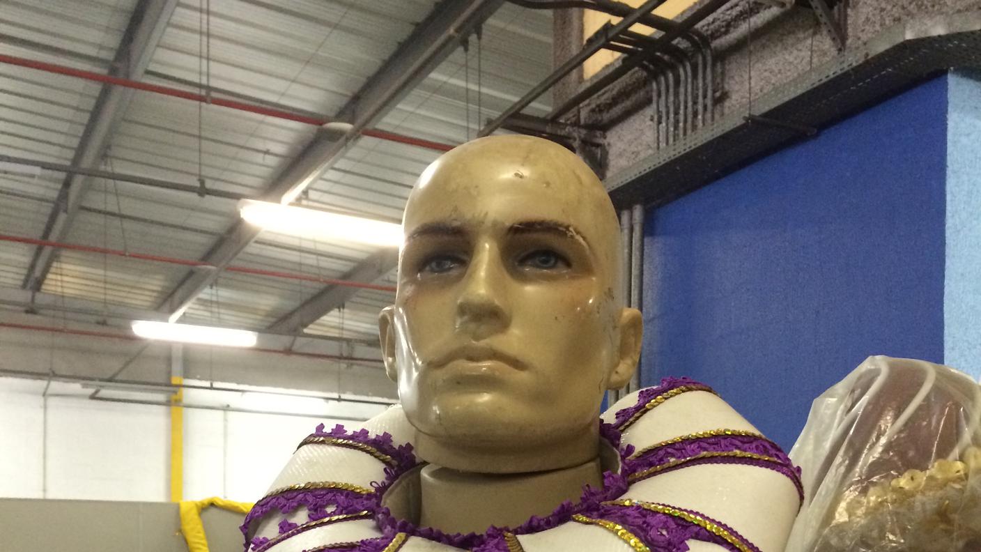 Un costume di 35 chili
