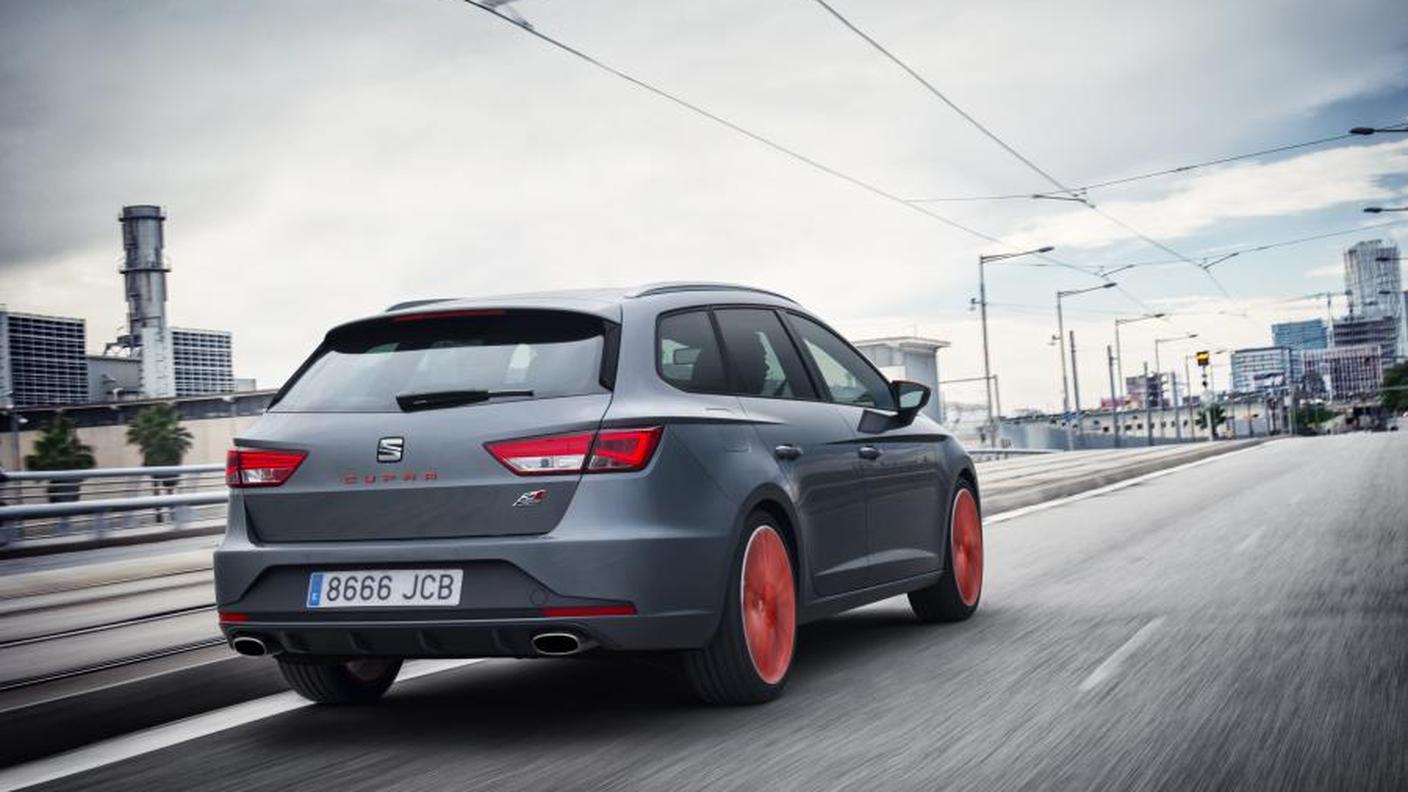 La Seat Leon ST Cupra da 280 CV è una comoda supersportiva