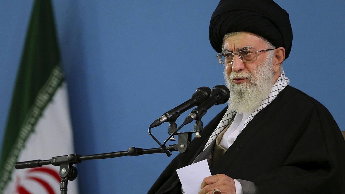 L'ayatollah Ali Khamenei, mantiene un contatto stretto con la Casa Bianca