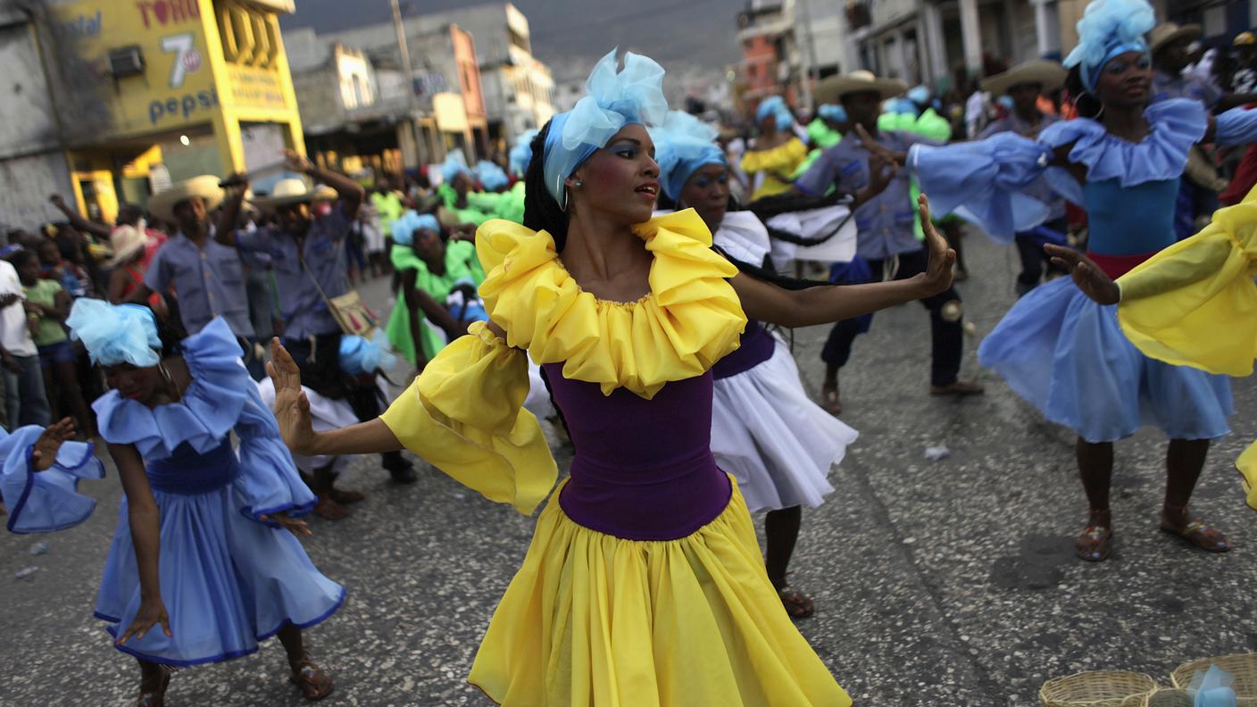Migliaia di persone affollavano le strade di Port-au-Prince