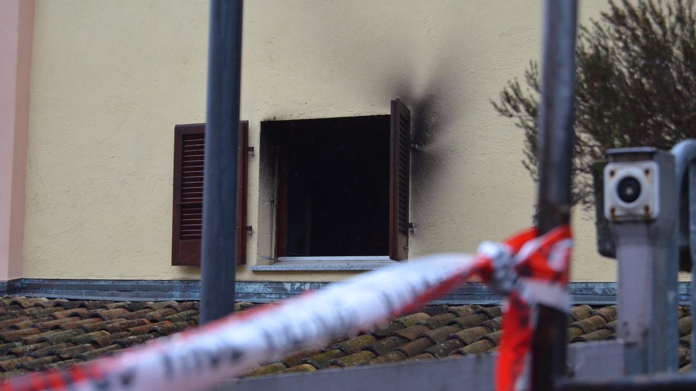 L'abitazione nella quale si è sprigionato l'incendio