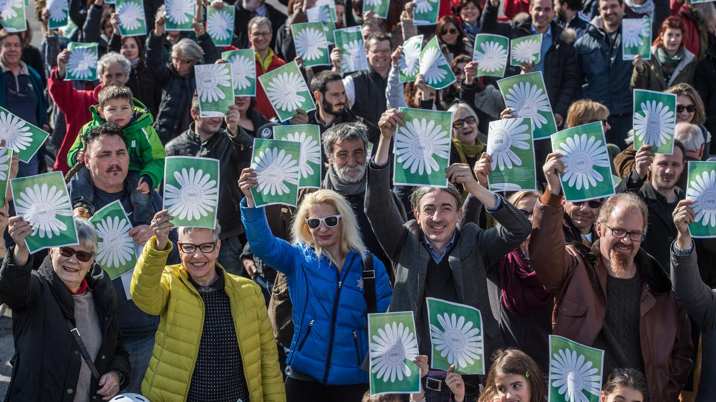 Nella foto i partecipanti all'azione di protesta
