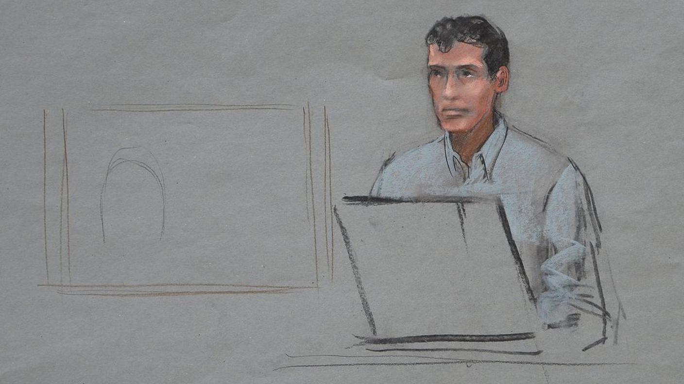 Un'immagine dell'imputato a processo