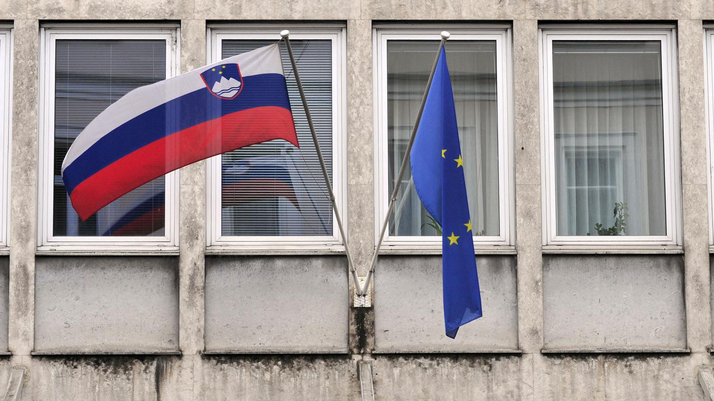 Al giovane membro dell'UE servono 900 milioni di euro