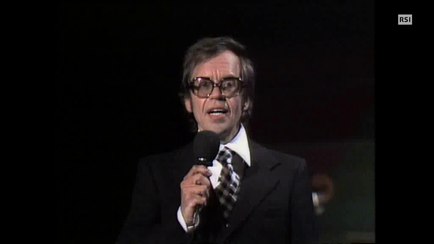 7 aprile 1977 - Dal Ticino con simpatia - Mina in collegamento da Roma canta Colpa mia