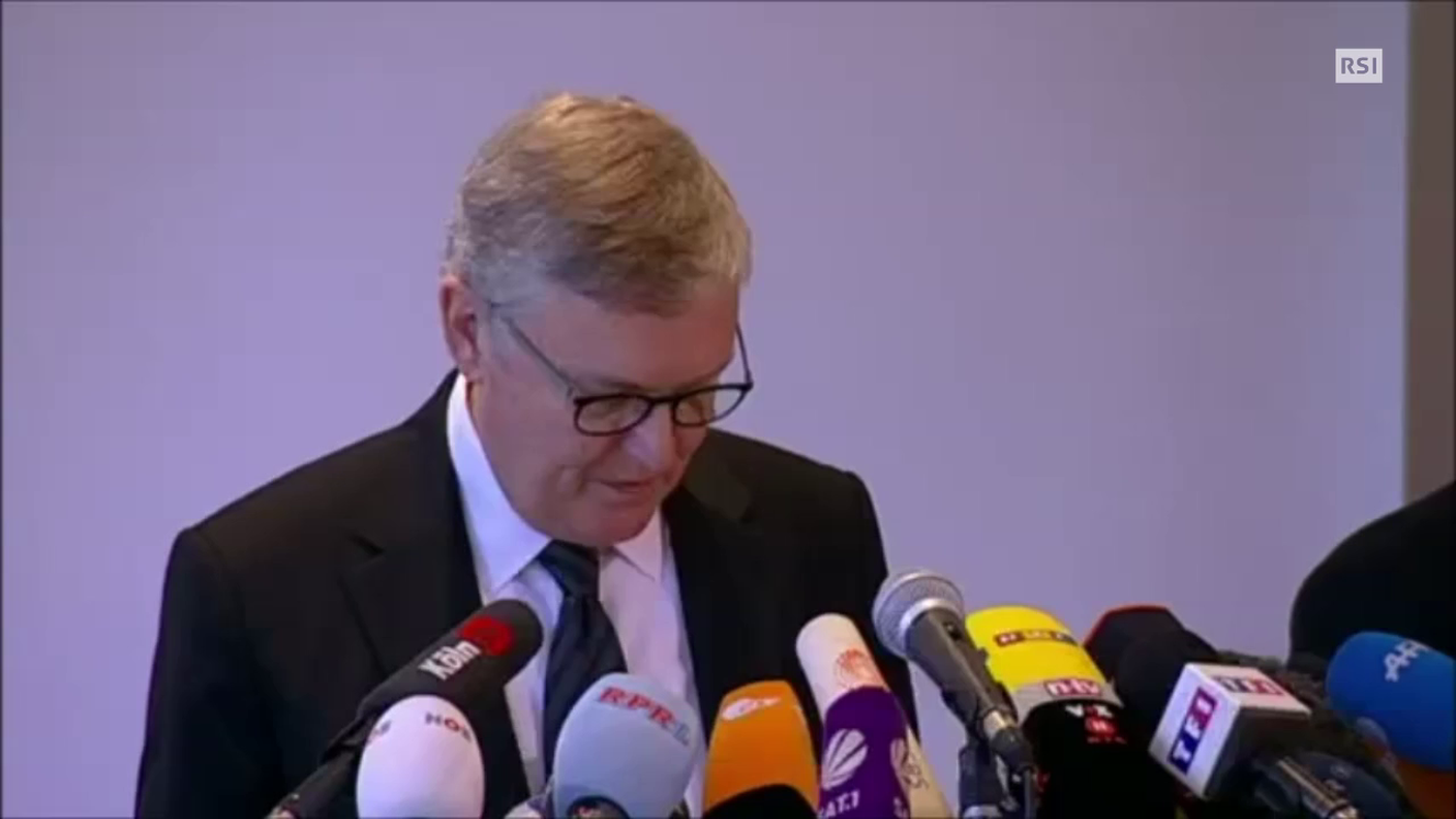 Thomas Winkelmann, direttore generale di Germanwings ricorda la nazionalità delle vittime