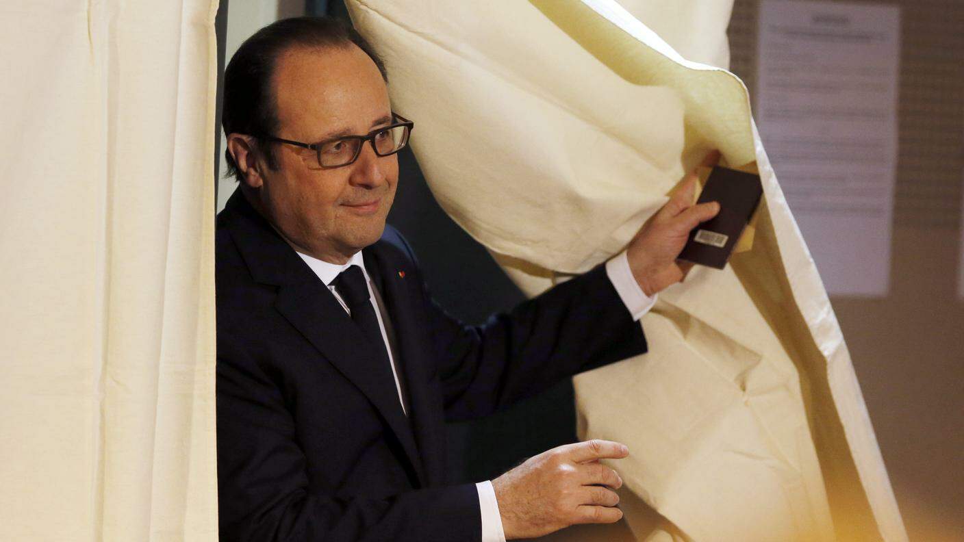 La tornata elettorale odierna rischia di far perdere il sorriso a Hollande 