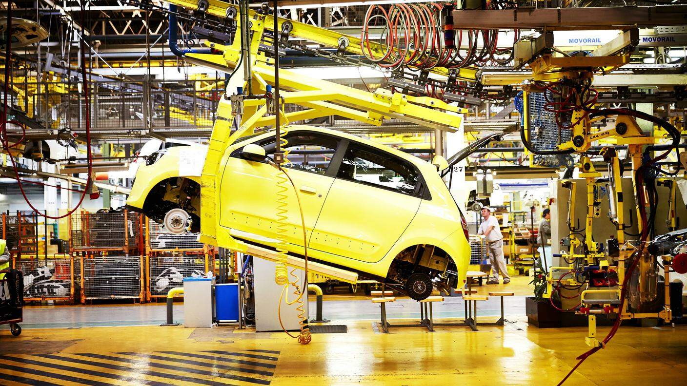 La catena di montaggio della Renault Twingo in Slovenia