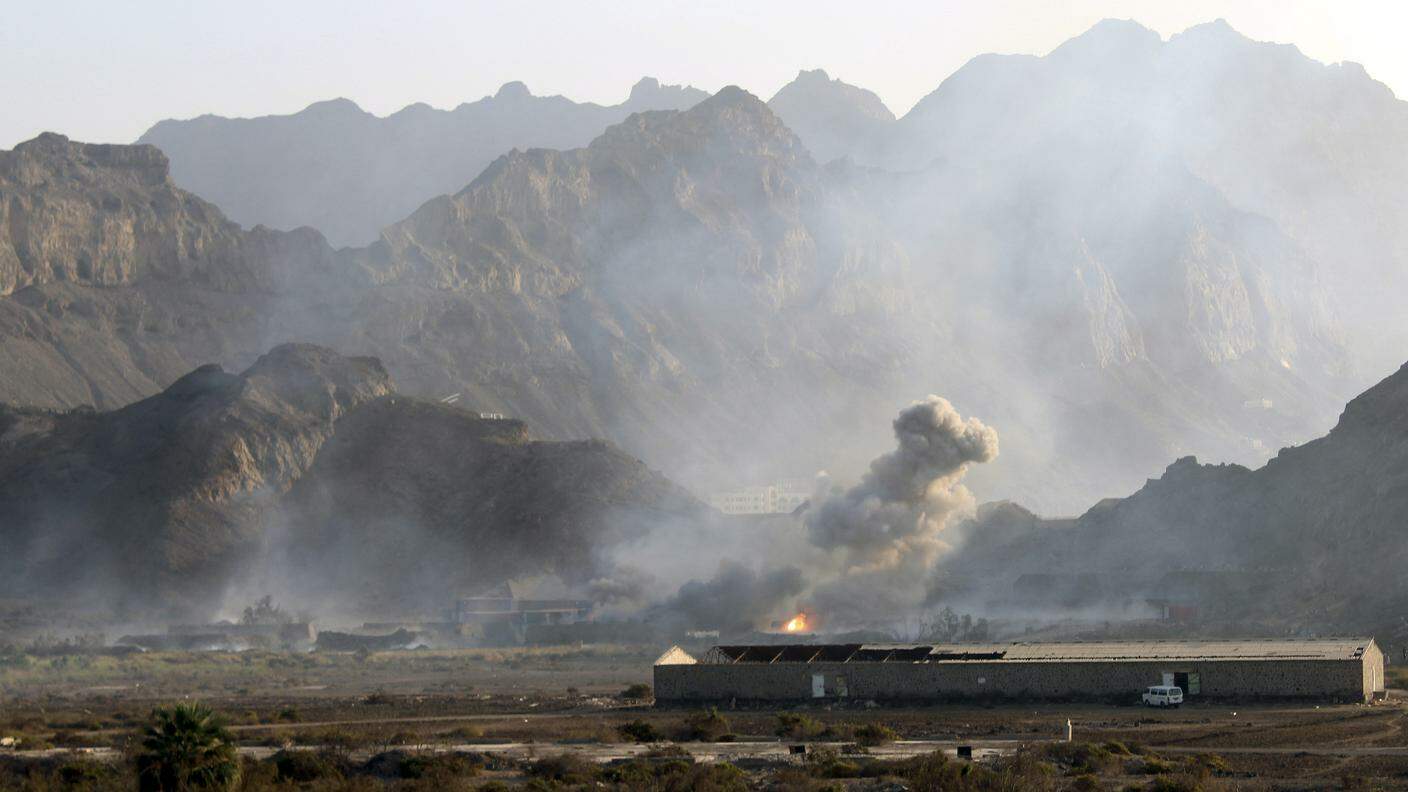 I raid aerei hanno colpito obiettivi in varie zone dello Yemen