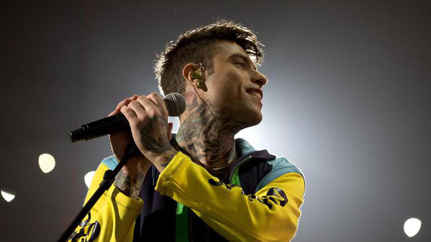 Il rapper italiano Fedez in concerto