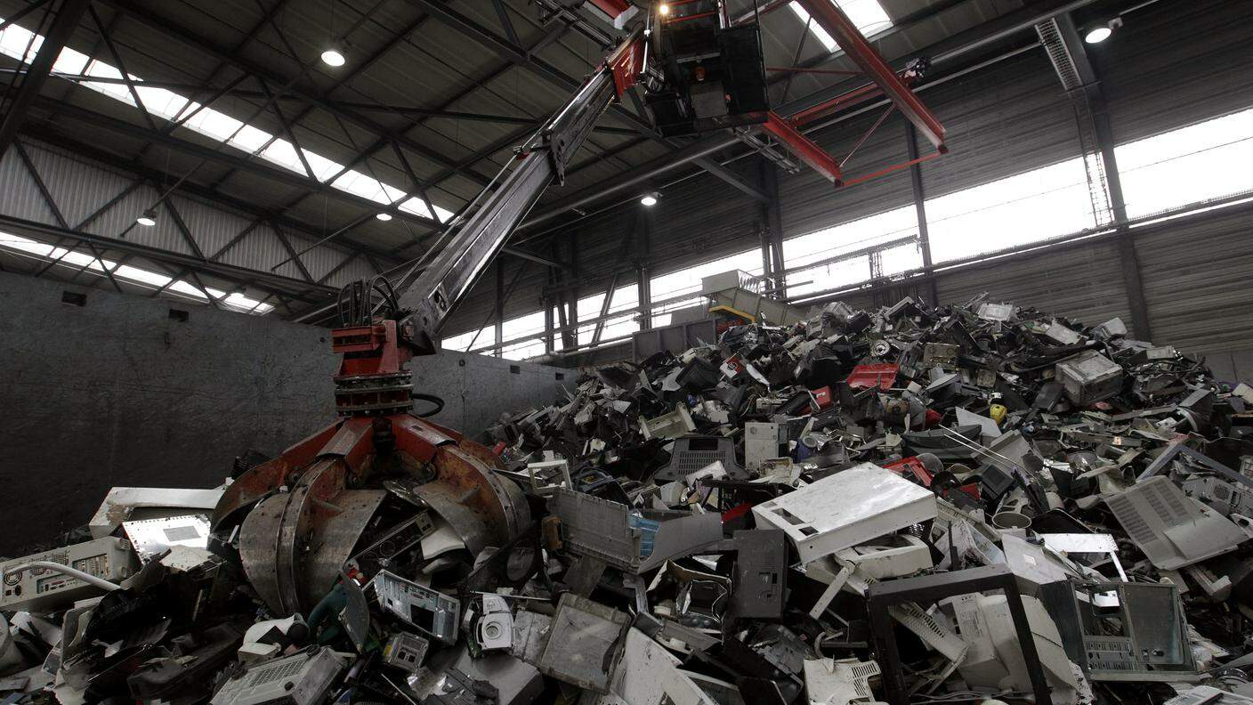 In Svizzera si producono 26,3 chili di spazzatura elettronica per abitante