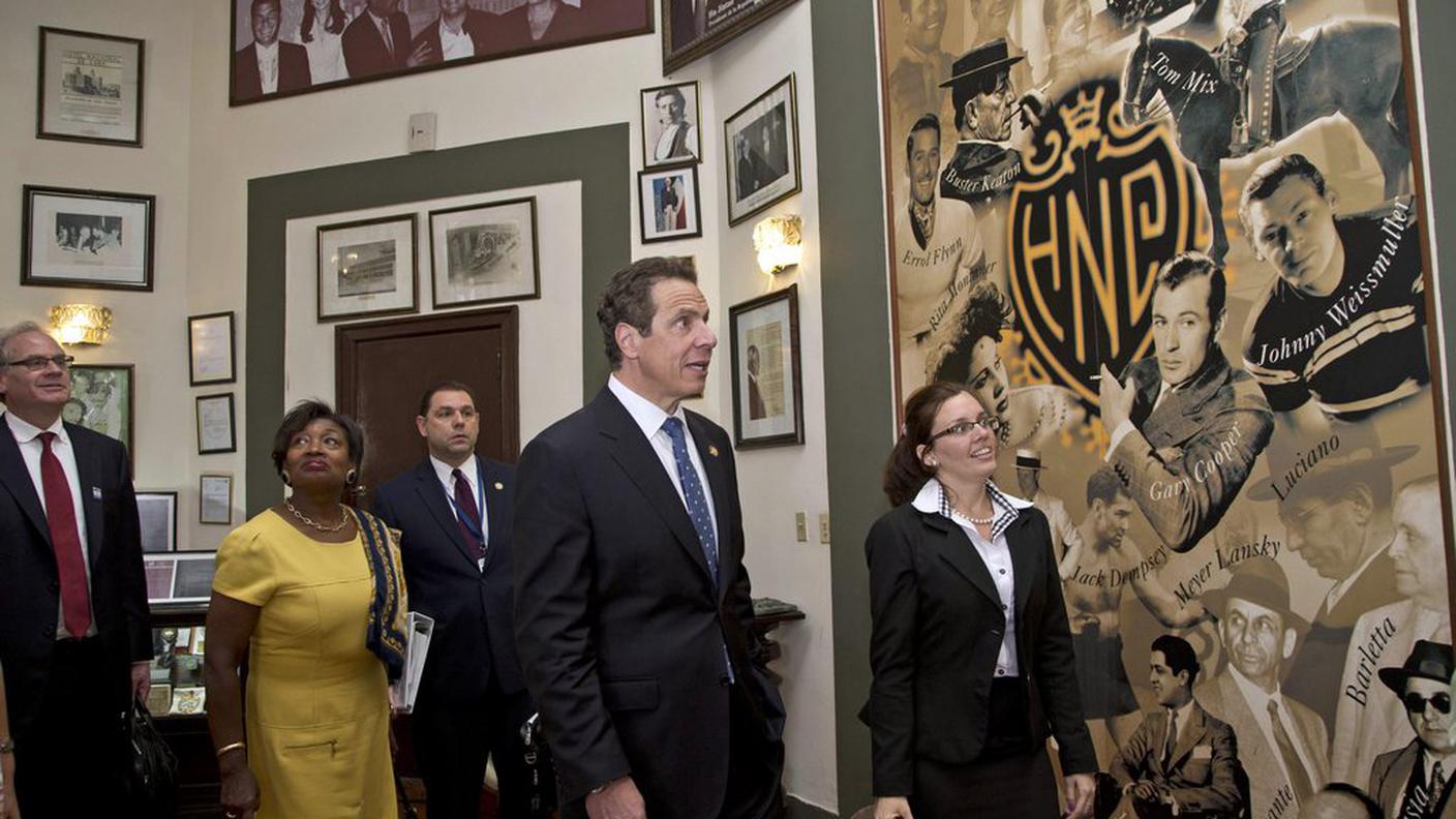 Cuomo nella Hall of Fame del Nacional Hotel all'Avana 