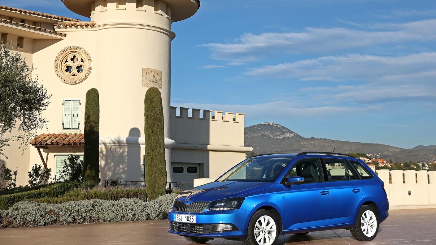 La Fabia Combi dispone pure di accostamenti cromatici originali