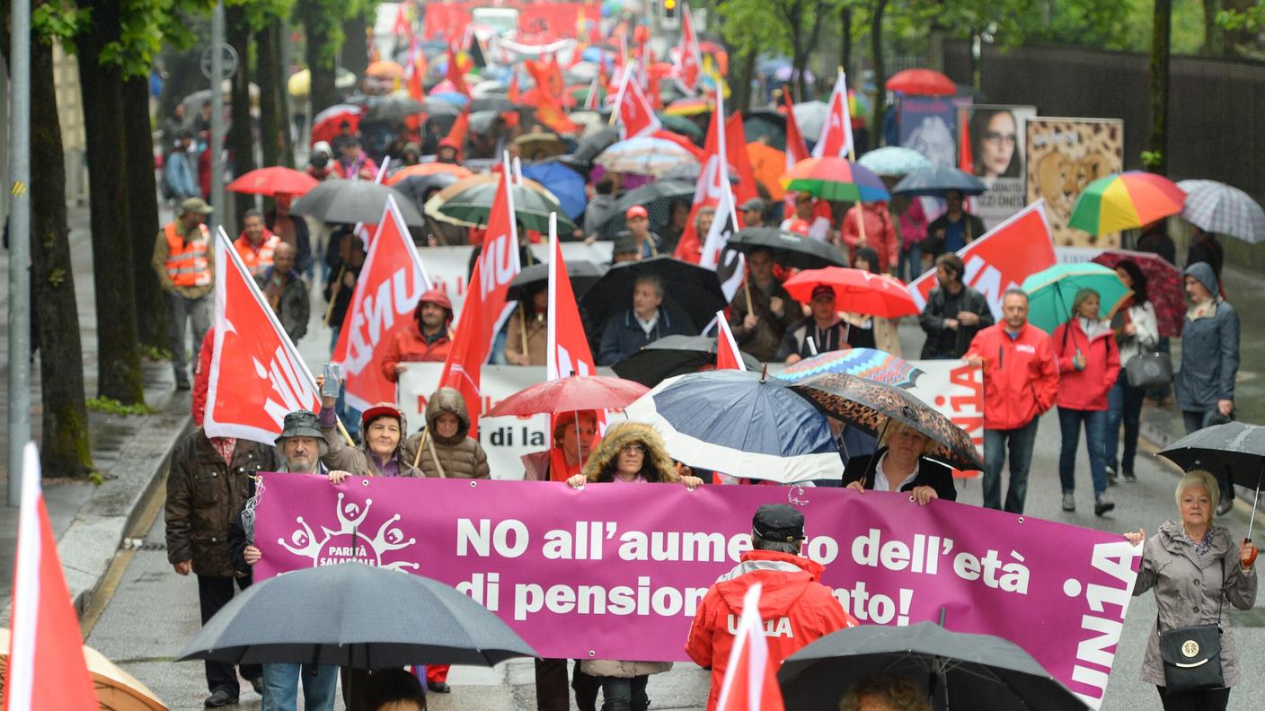 Il corteo a Lugano