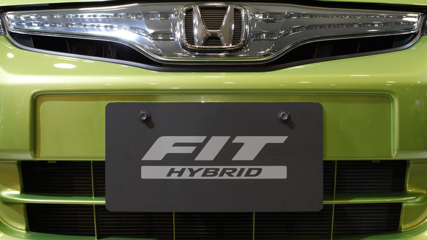 Tra le vetture richiamate per problemi agli airbag c'è la Honda Fit Hybrid